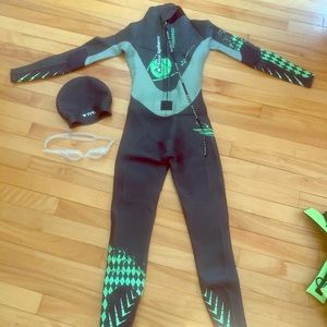 Aqua Sphere Tri Wetsuit + accessories